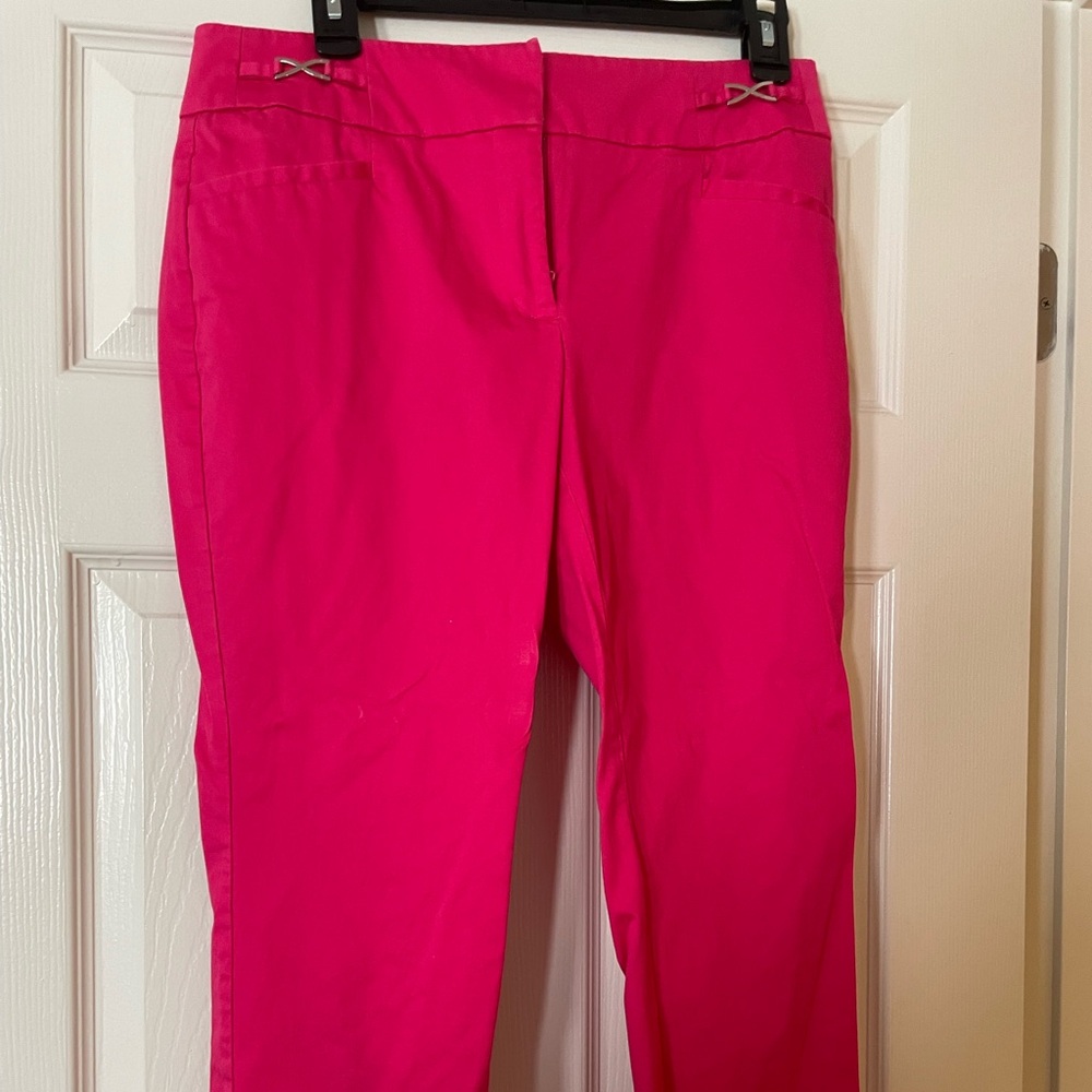 Capri pants